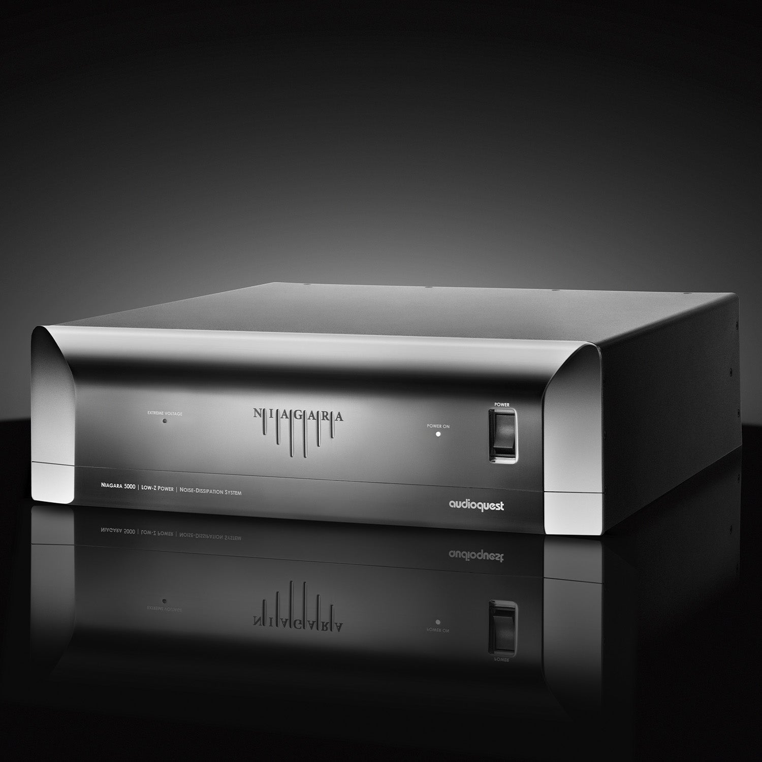 audioquest-niagara-5000-power-conditioner-niagara5000usa-818062.jpg AudioQuest Niagara 5000 12孔電源淨化處理器